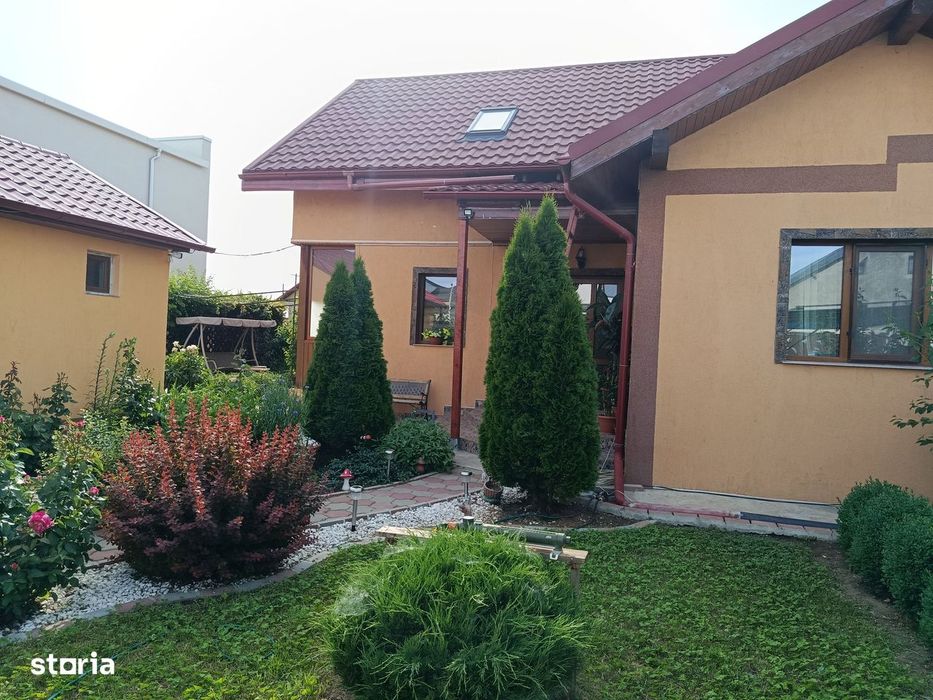 Casa Cu Mansarda
