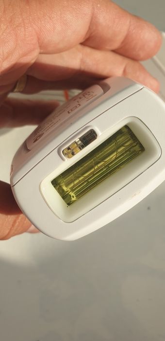 Epilator cu lumină intens pulsată (IPL) Beurer SatinSkin Pro