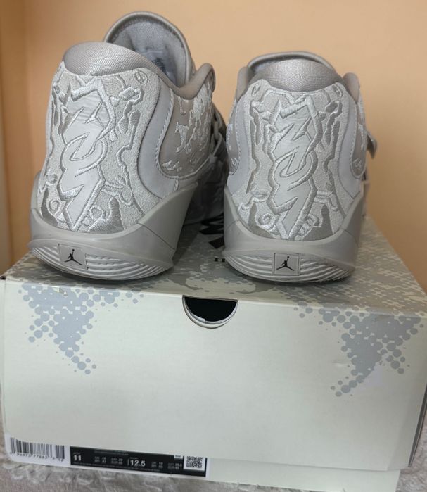Nike Jordan Zion 3