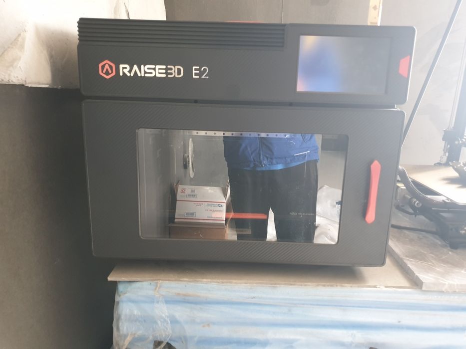 3д принтер Raise e2