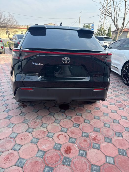 Toyota bz 4 x продаётся