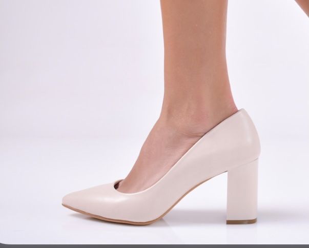 Дамски елегантни обувки