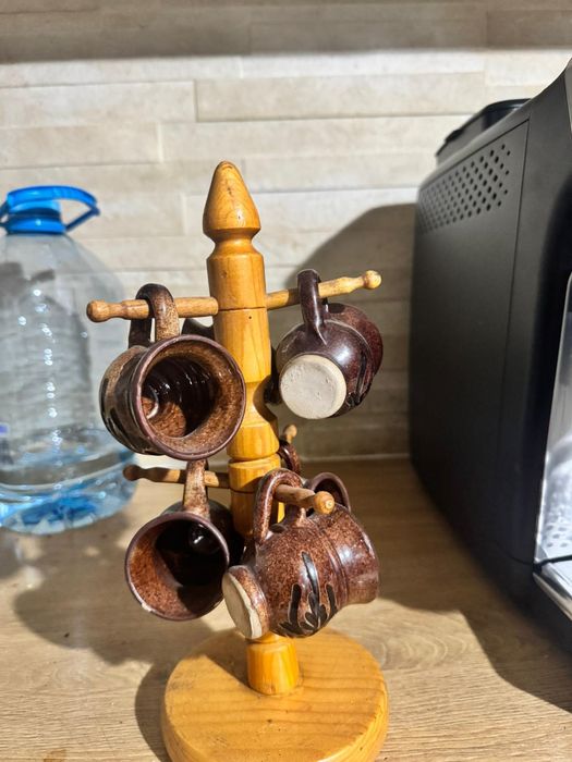 Set decorativ cescute traditionale pentru tuica din ceramica