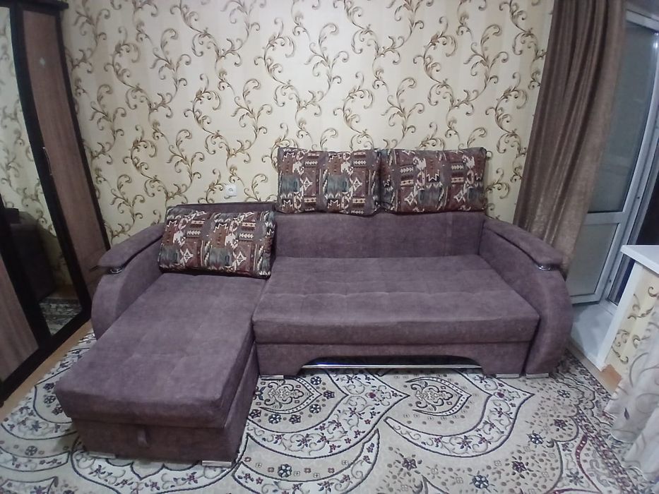 Продам диван угловой раздвижной