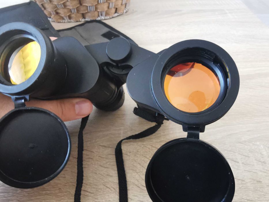 Binoclu latitude 8x40