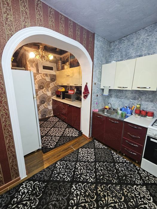 Продажа 4 хона 2 етаж 5 етажл 
Себзор Анкара кабоб
86 кв
Балкон 2*6