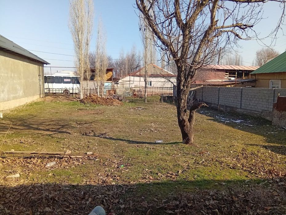 Yer uchastka sotiladi