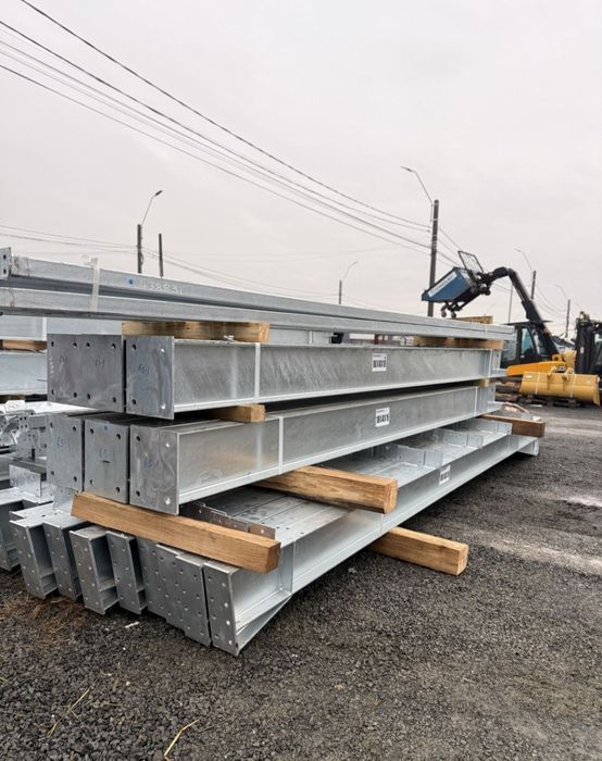 Vand și construiesc o gama larga de hale sau structuri metalice noi ne