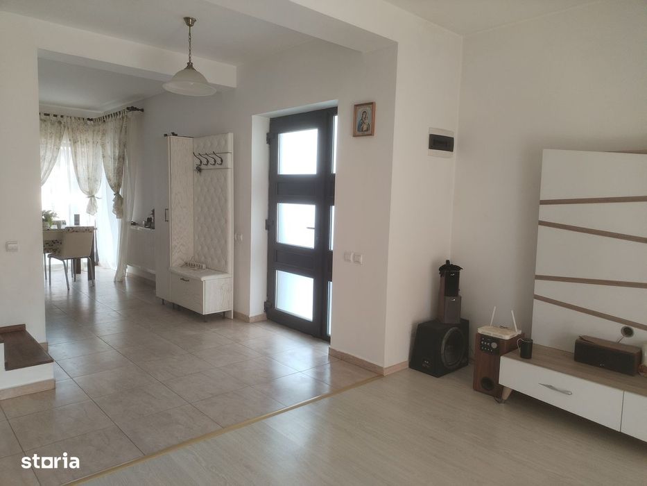 Casa tip duplex 4 camere | 150 mp utili | curte privata | P+E+M