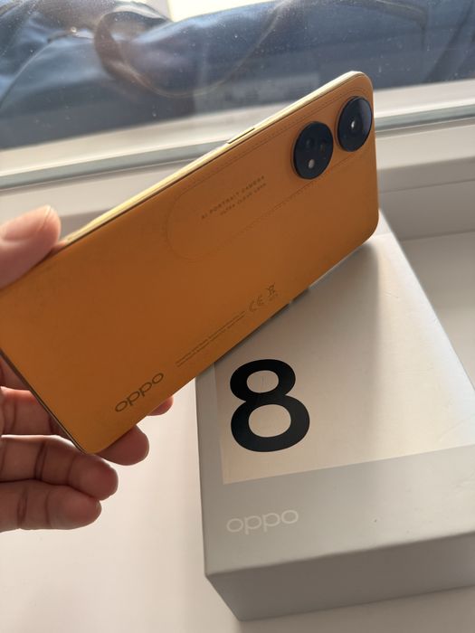 Oppo Reno 8Т Sunset Orange