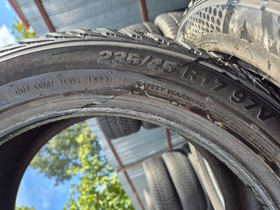 2 Anvelope IARNA M+S - 235/45/17 97V - KUMHO - Stare F BUNA - DOT 2022 !
