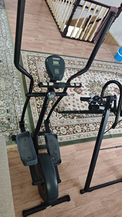 Эллиптический тренажер