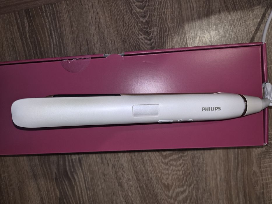 Преса за коса Philips Moisture Lock