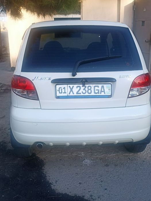 Матиз машинаси сотилади