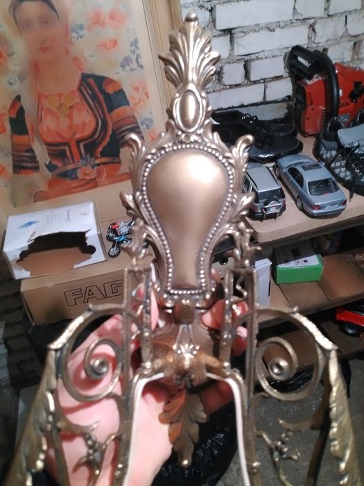 Месингови лампиони