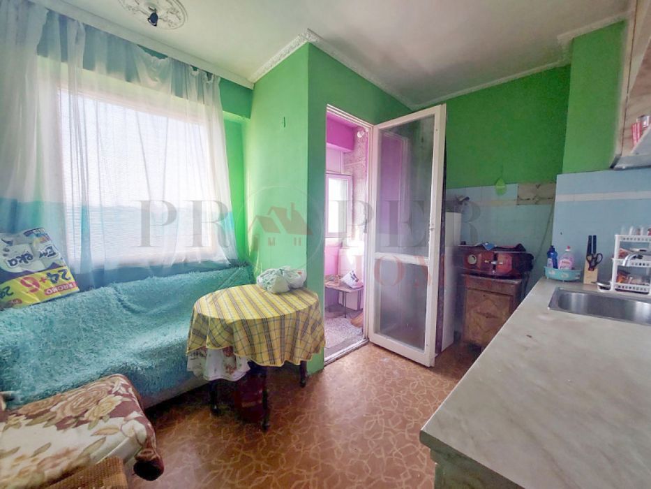 Двустаен Панелен Апартамент в ж.к. Бузлуджа