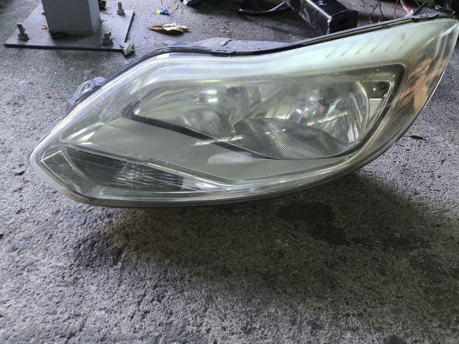 Фар за Ford Focus