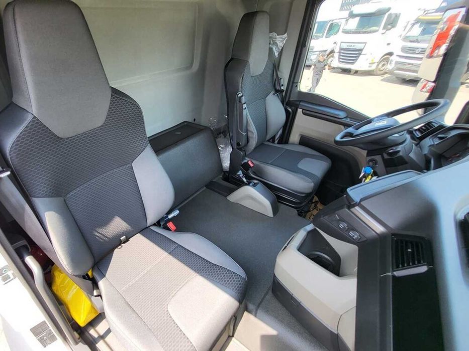 Самосвал MAN TGS 41.480 8X6 Meiller