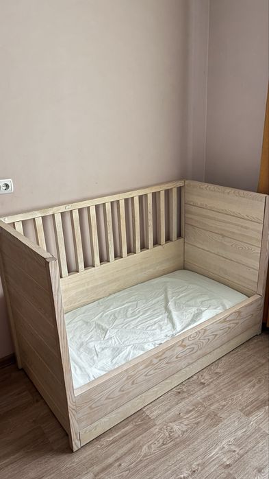 Детско дървено легло / кошара – масив