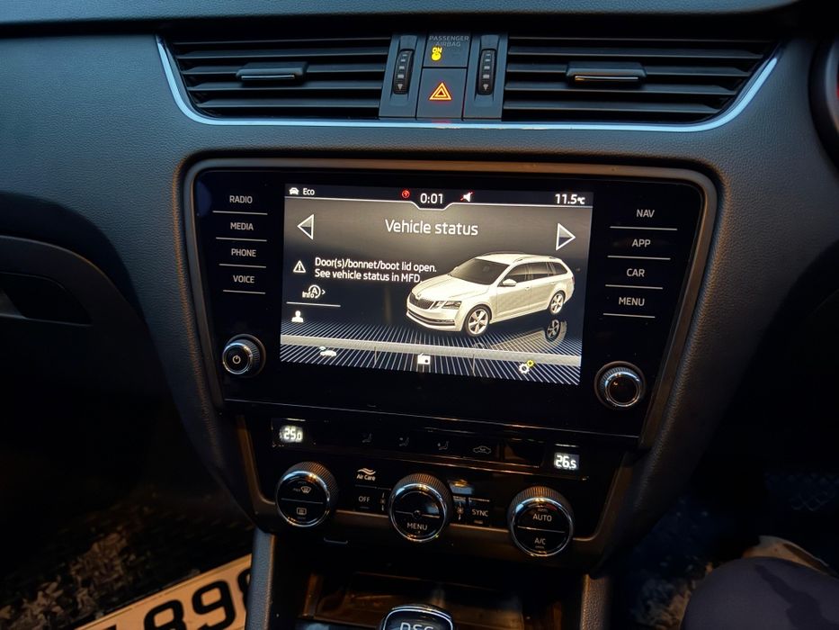 Navigație plus sistem multimedia skoda octavia 3 an 2020
