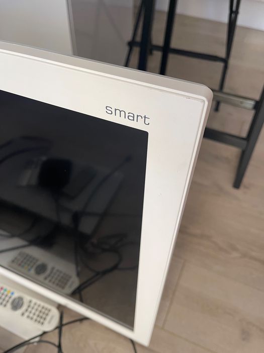Smart Tv Vestel 106cm