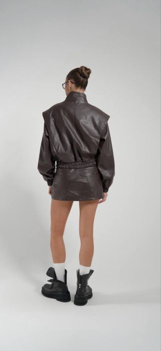 Продам куртку UV