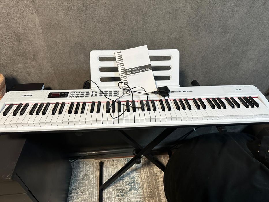 Цифровое пианино