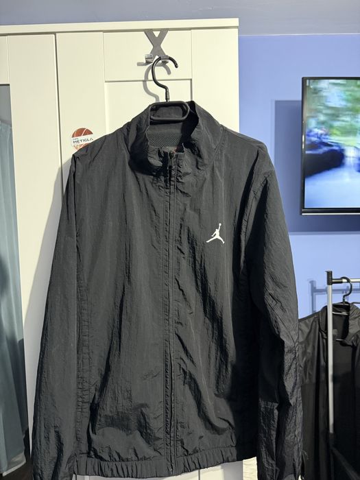 De vanzare geaca jordan