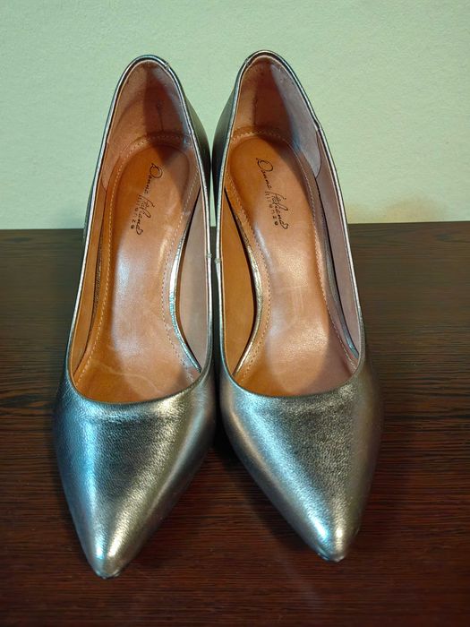 Обувки, естествена кожа отвън и отвътре, номер 39