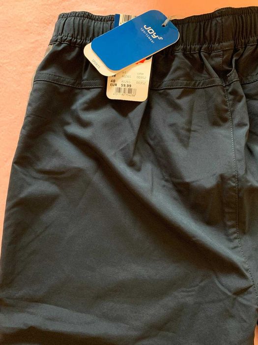 Bermude de barbati marca Joy , Mărimea 48