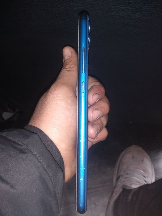 Honir 8X pas kopiya bilan