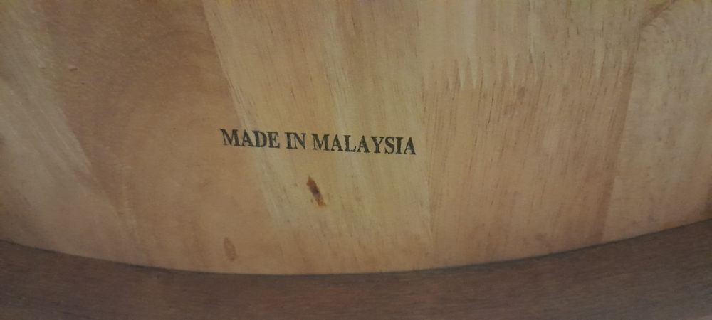 Стол обеденный овальный