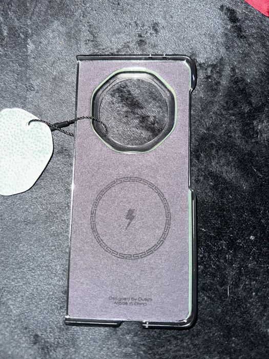 калъв за honor magic v3