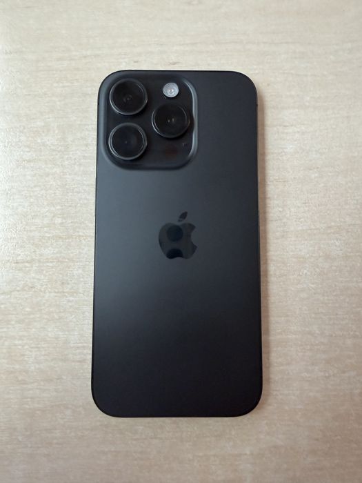 Iphone 15 pro negru pentru piese