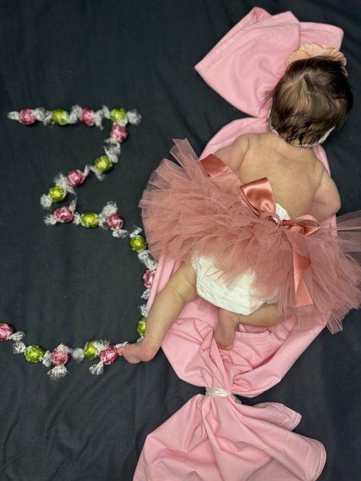 Поличка за снимки+халатче