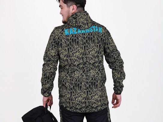 Спортивный костюм