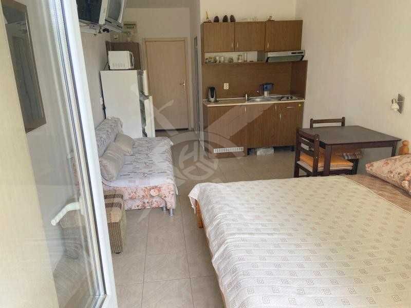 Продава се Едностаен апартамент в к.к. Слънчев бряг - 35 кв.м за 1115 €/кв.м - Снимка #4