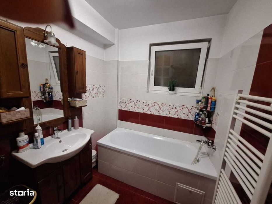 Apartament de 3 camere, 67 mp, 77mp gradina, zona Tineretului
