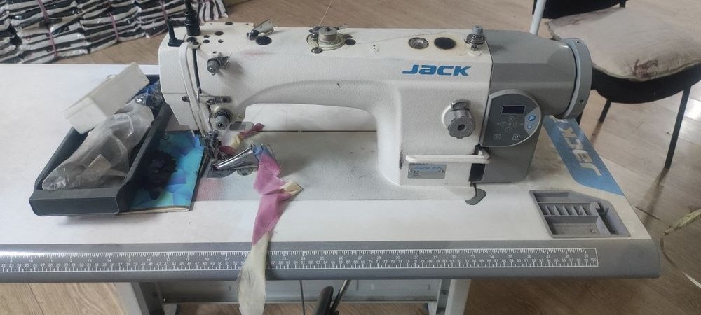 Шагающий Jack янги куп ишламаган
Янгидай куп ишламаган
Шагаюший 370$
Т