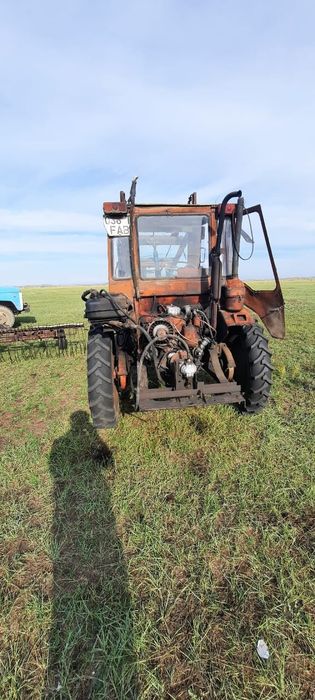 Продам трактор т 16