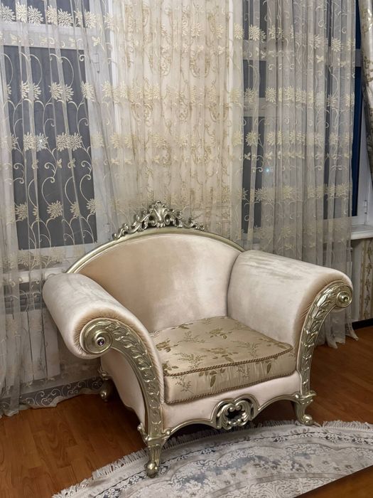 Мягкая  мебель для гостиной