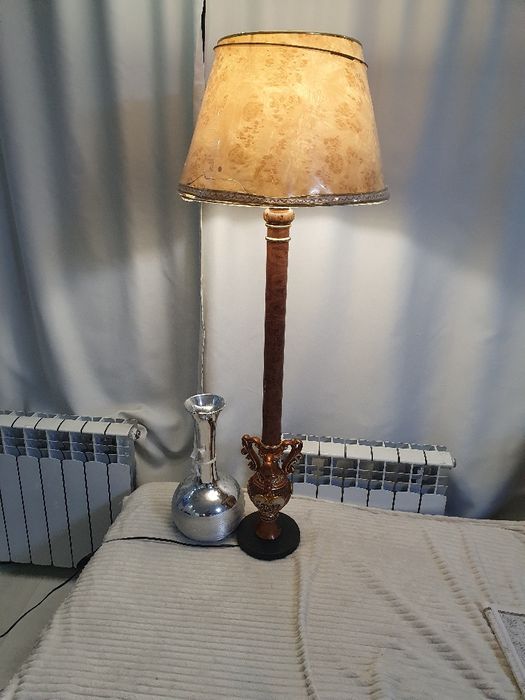 Торшеры  светильники