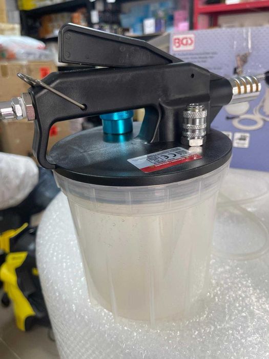 Set de aerisire a frânelor cu aer comprimat, BGS 74408, 2 piese, operare de către o singură persoană
