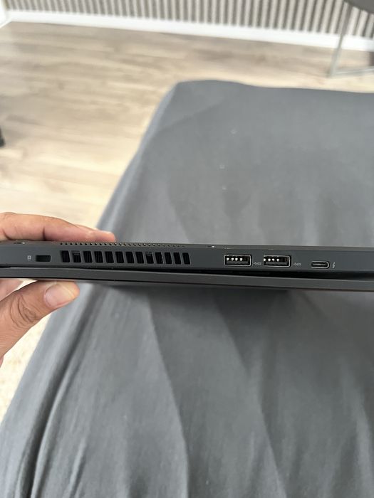 Asus ROG Zephyrus S15