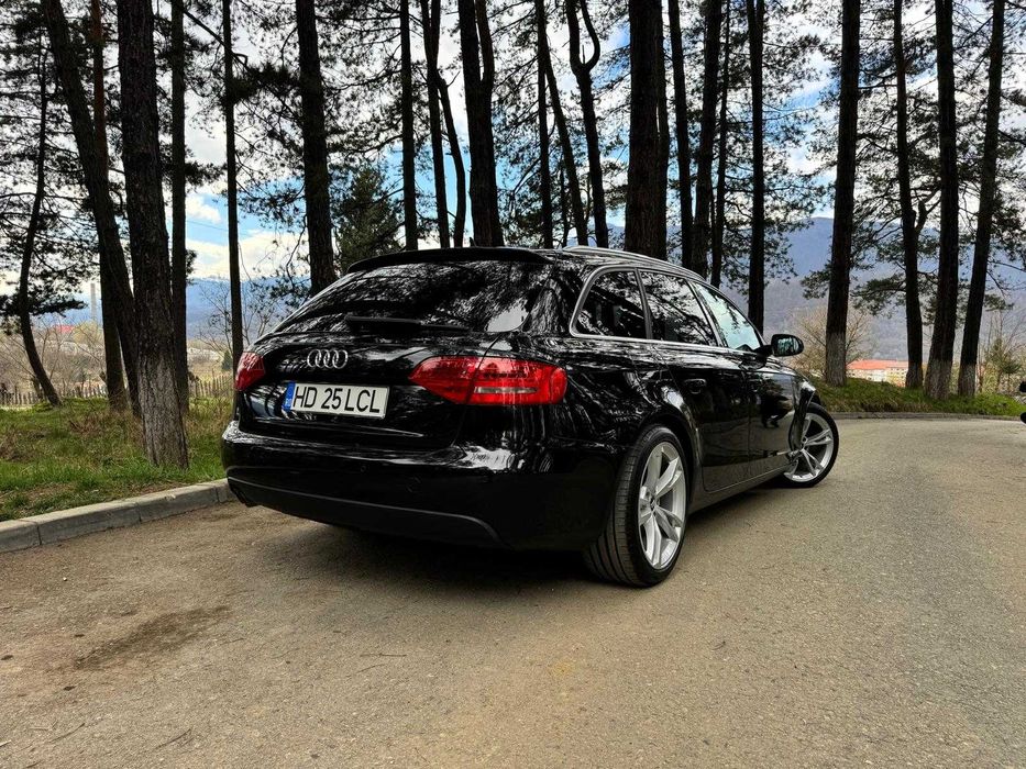 Vând Audi A4 B8, 2011, 2.0TDI 143cp CAGA Multitronic 8+1