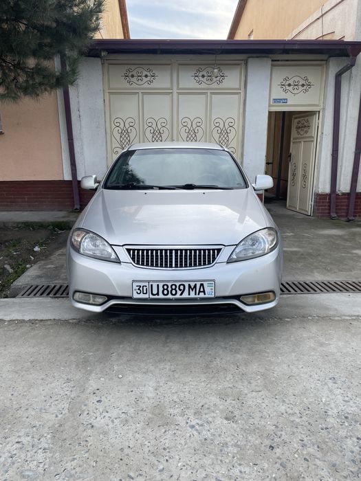 Chevrolet Gentra avtomat sotiladi