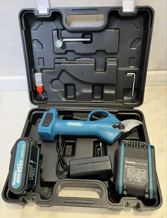 Лозарска Ножица Makita