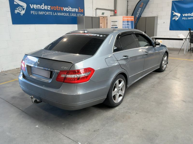 Mercedes-Benz E-Klasse E 220 CDI BlueEfficiency Avantgarde 2009