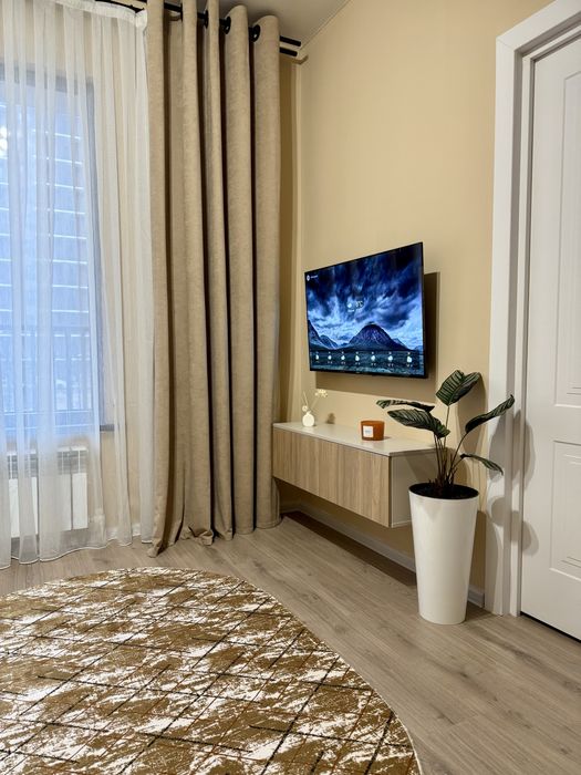 Продается 1 комн-2 этаж , Golden House -Assalom Sohil