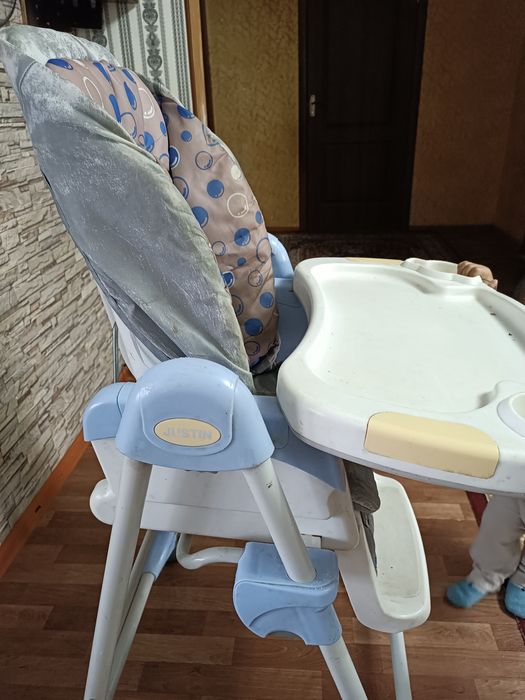 Стульчик для кормления Justin